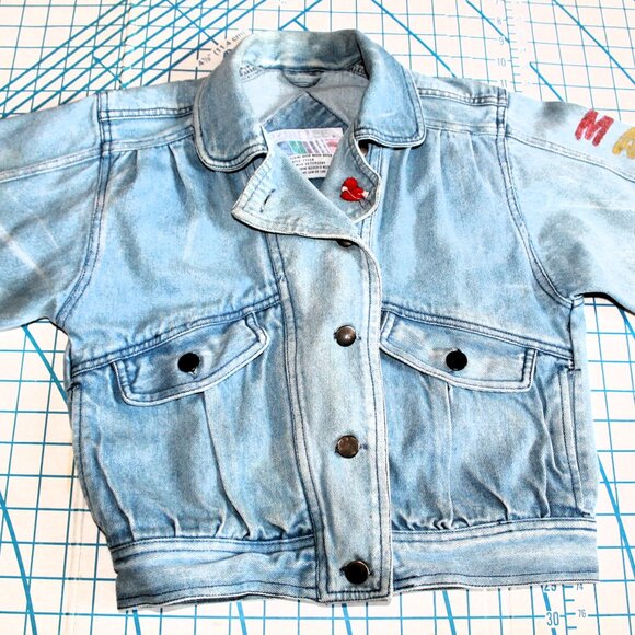 Vintage 80s Faded Painted Girls Jean Jacket, MANDY, Size 10 - Picture 3 of 11